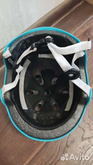 Шлем для роликов