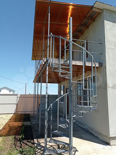 Дом 48 м² на участке 6,4 сот.