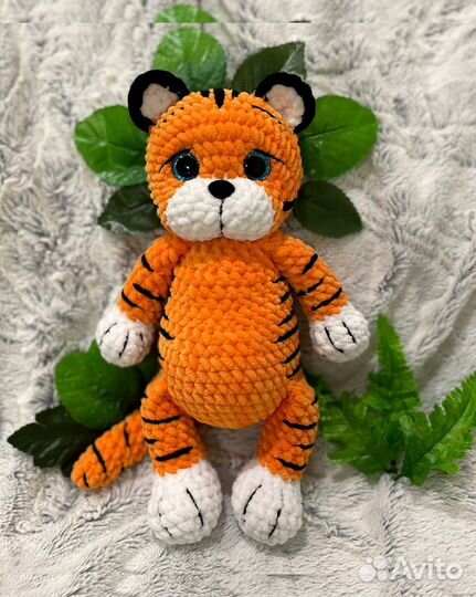 Вязаные игрушки. Тигренок