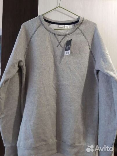Джемпер новый