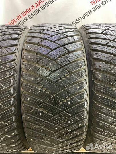 Goodyear Ultragrip Ice Arctic 205/50 R17 93T