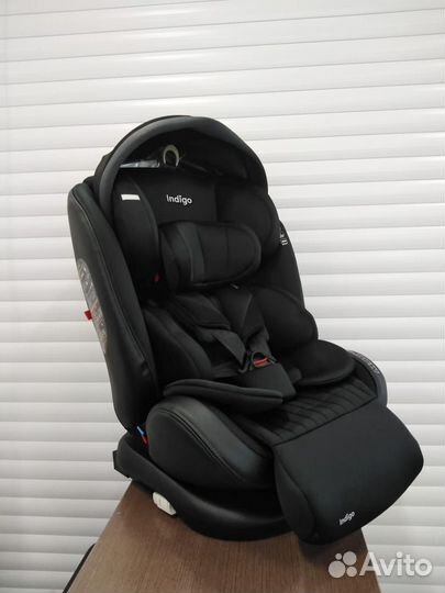 Детское автокресло с изофикс поворотное