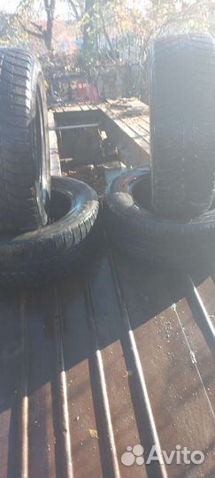 Bridgestone Blizzak LM-25 4x4 265/60 R18