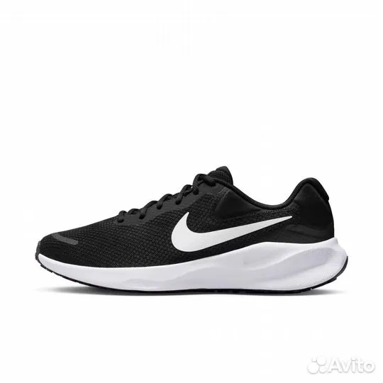 Кроссовки Nike Revolution 7