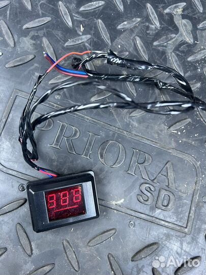 Дистрибьютер, вольтметр, предохранитель, рца