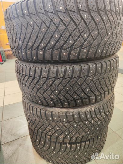 Goodyear Ultra Grip Ice Arctic 2 235/45 R18