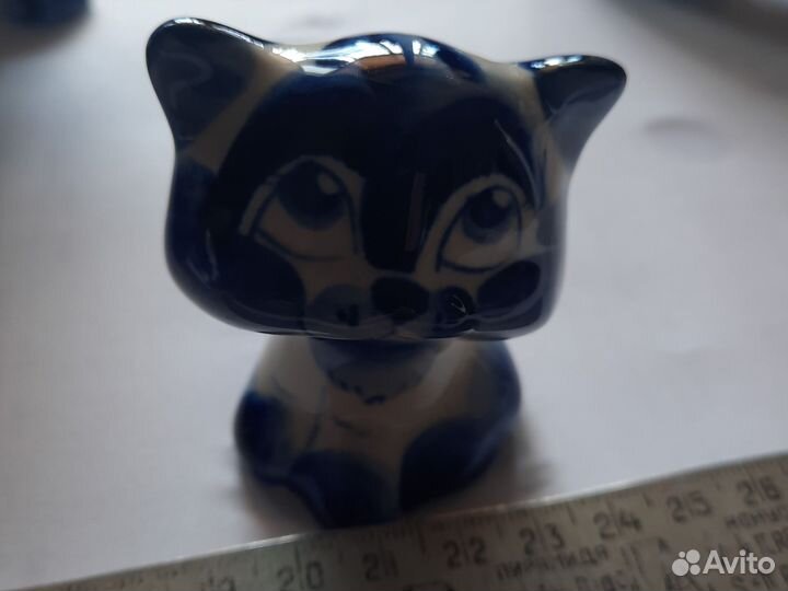 Набор статуэток Кошки гжель. Осталось 4