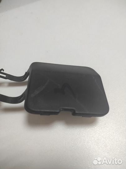 Заглушка буксировочного крюка Renault Sandero 2009