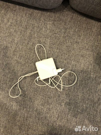Apple MacBook Pro 2008 без аккумулятора