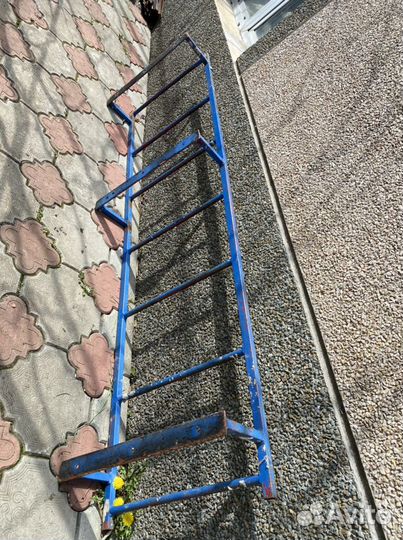 Лестница на заднюю дверь спринтера