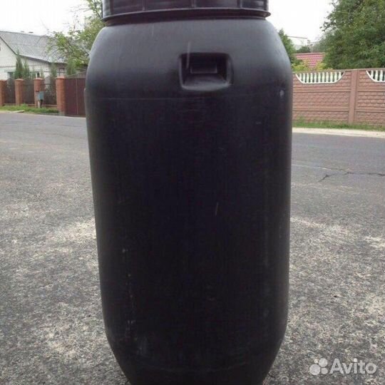 Бочка пластиковая бу 227л