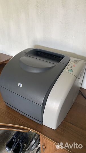 Принтер цветной hp