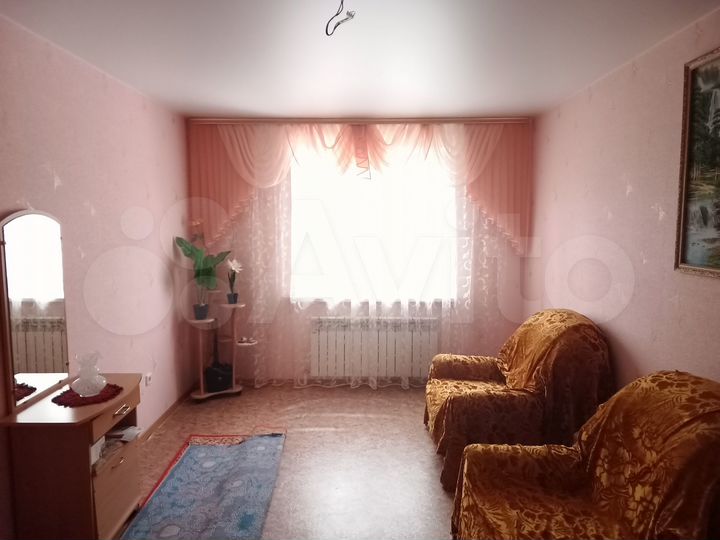 3-к. квартира, 71,4 м², 1/3 эт.