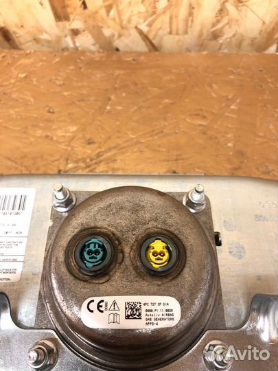 Подушка безопасности пассажира Mercedes Gle-Class