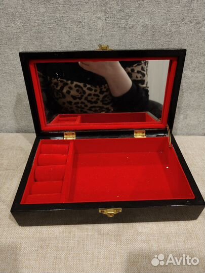 Шкатулка для украшений. Вьетнам