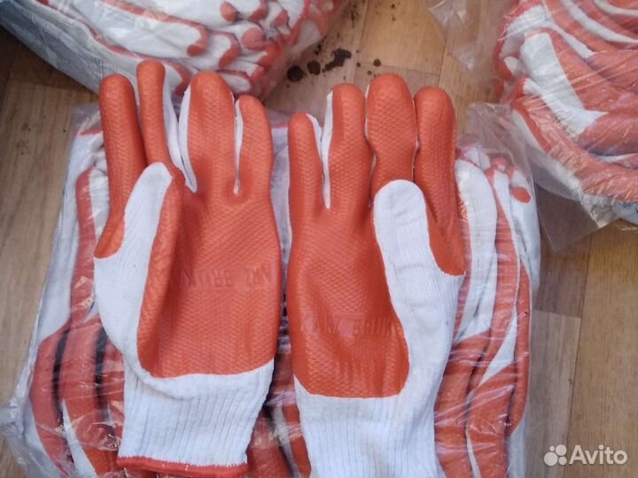 Перчатки