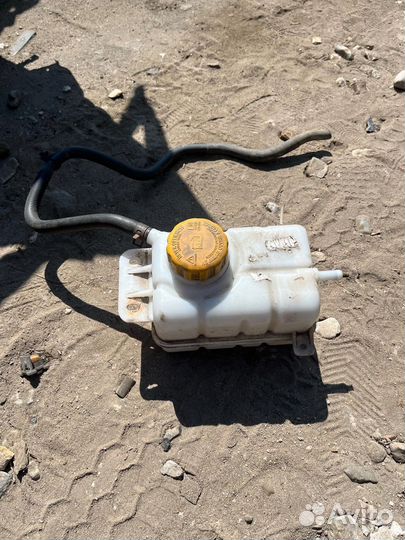 Расширительный бачок chevrolet aveo