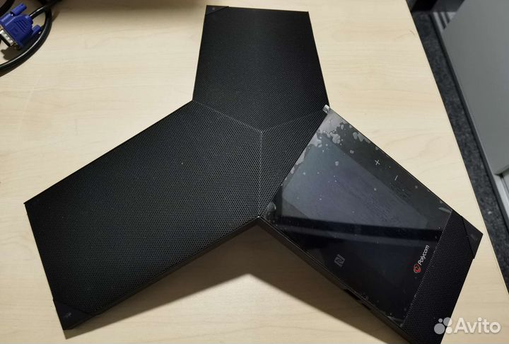 Конференц телефон Polycom RealPresence Trio 8800