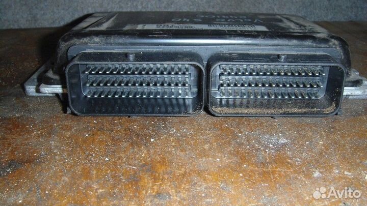 Блок управления двигателем Volvo S40 2001-2003