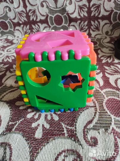 Кубик сортер