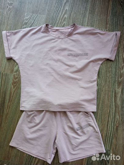 Спортивный костюм женский новый