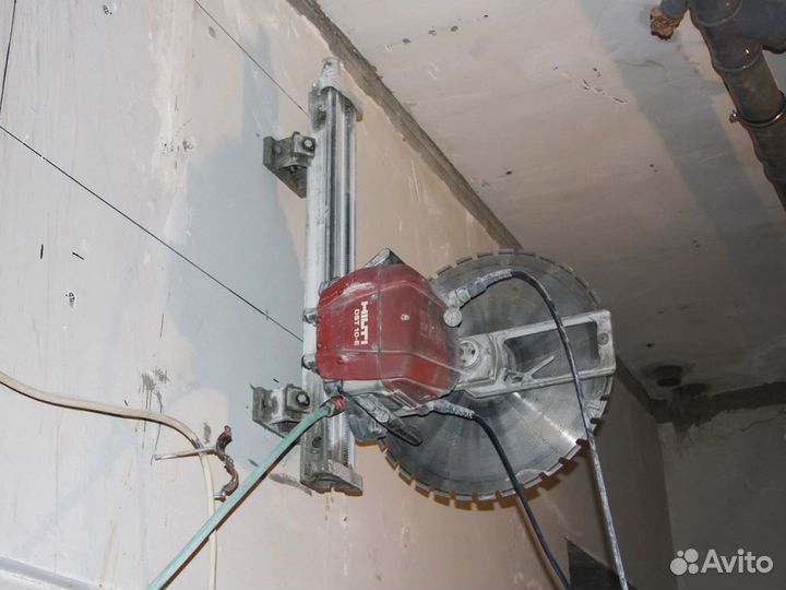 Алмазная резка бетона - проемов/перекрытий