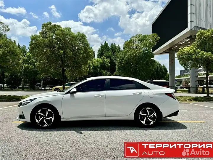 Hyundai Elantra 1.5 CVT, 2022, 39 000 км