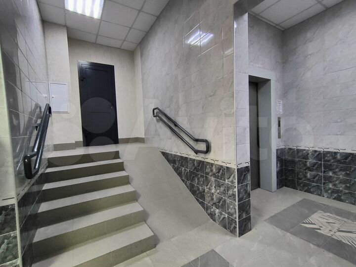 2-к. квартира, 57 м², 9/12 эт.