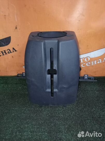 Кожух рулевой колонки Volkswagen Touareg