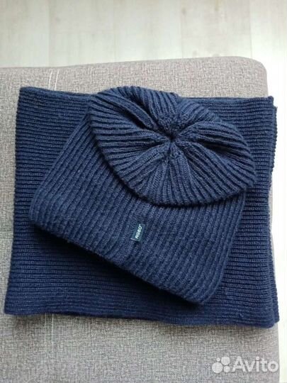 Комплект шапка и снуд