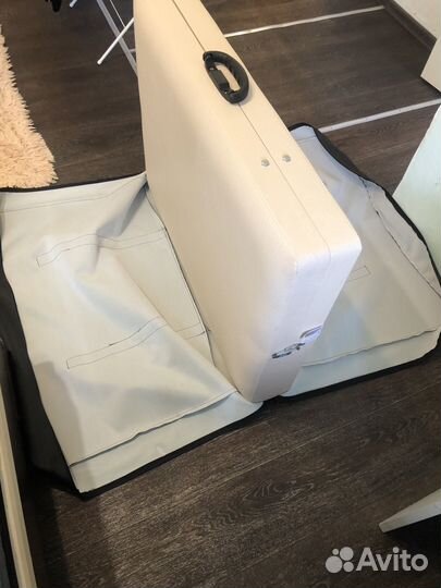 Стол массажный 190/75 с регулировкой высоты