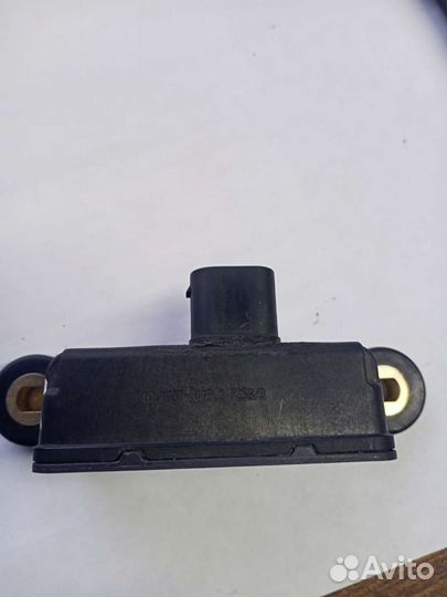 Датчик ускорения Mitsubishi Lancer 10