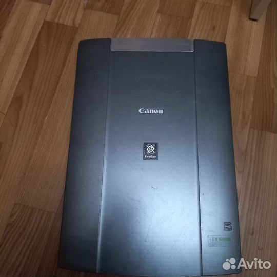 Сканер Canon lide 210