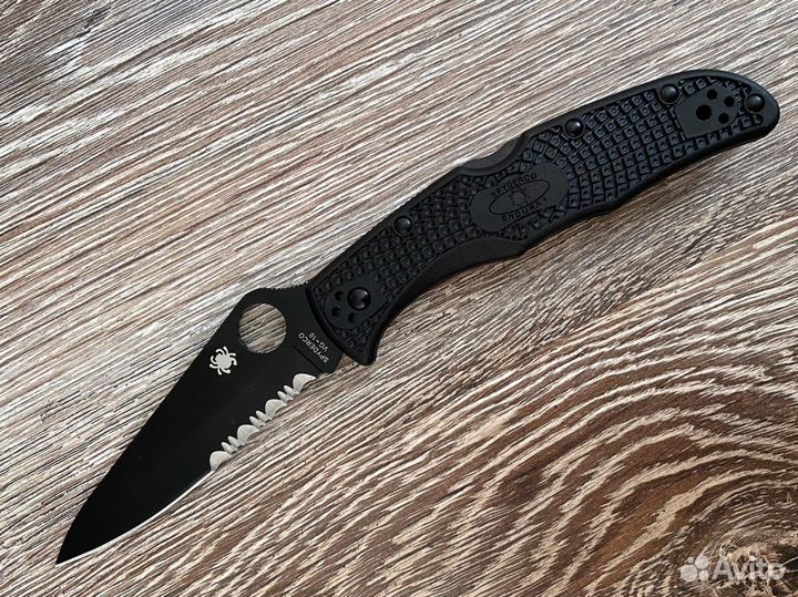 Нож спайдерко (spyderco)
