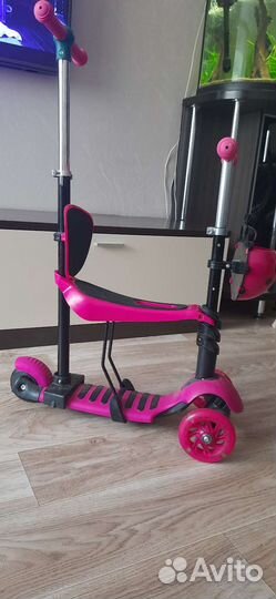 Самокат детский с сиденьем и ручкой