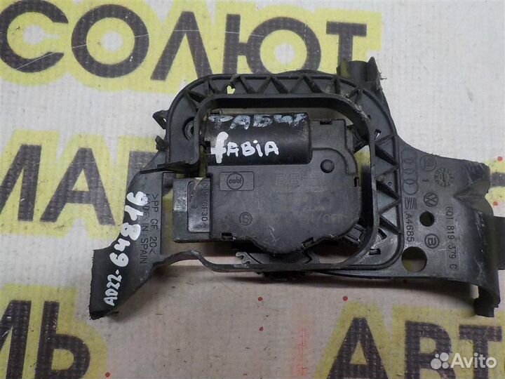 Моторчик заслонки печки Skoda Fabia II (5J) 2007