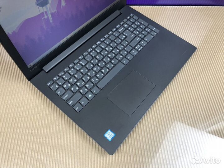 Ноутбук Lenovo i5/6gb/256Gb