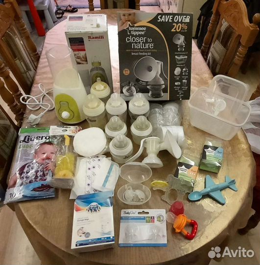 Молокоотсос, бутылочки, стерилизатор