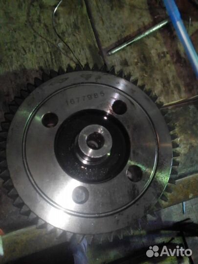 Шестерня грм промежуточная FH 12 Volvo 1677845