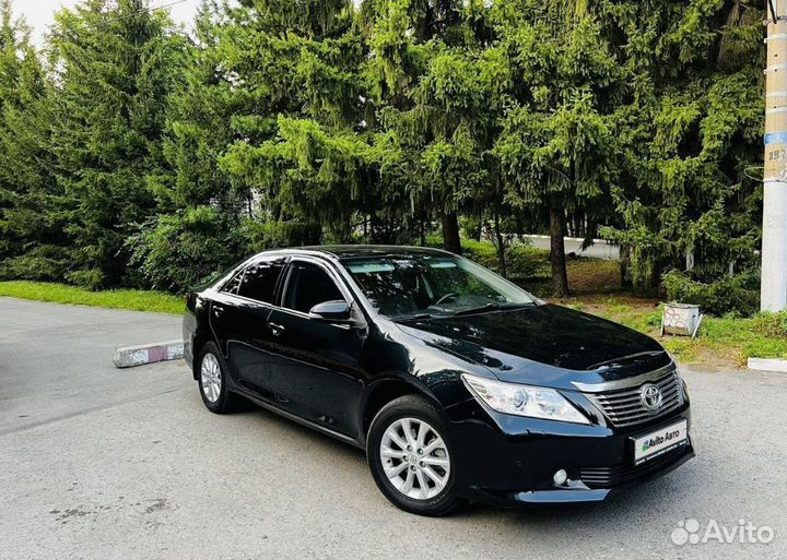 Аренда авто в рассрочку Toyota Camry 2014 Без зало