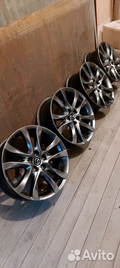 Литые диски r19 на Mazda оригинальные