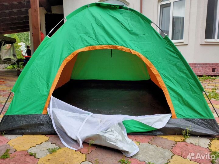 Палатка туристическая 4 местная бу