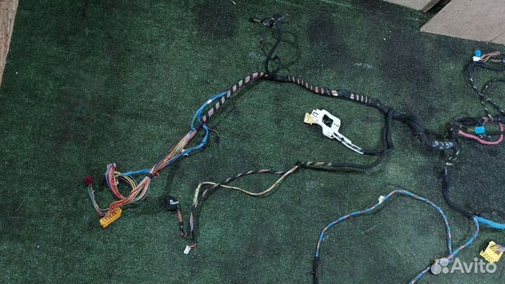 Коса подпанельная W212 рестайлинг