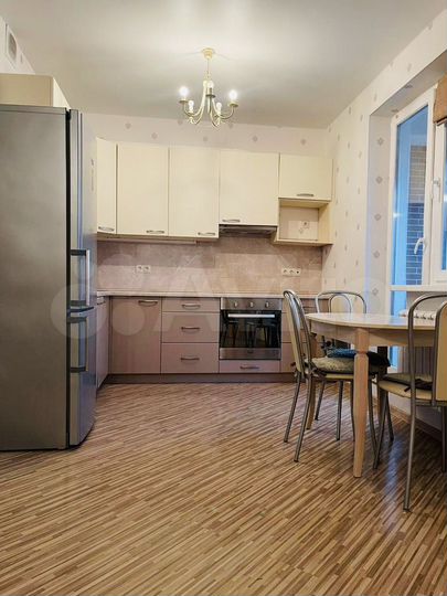 2-к. квартира, 40 м², 21/24 эт.