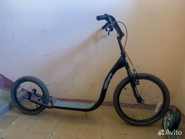 Самокат взрослый с большими колесами 16