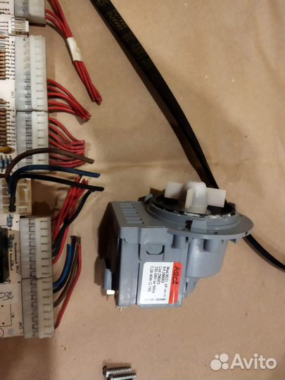 Запчасти для стиральных машин indesit w83т