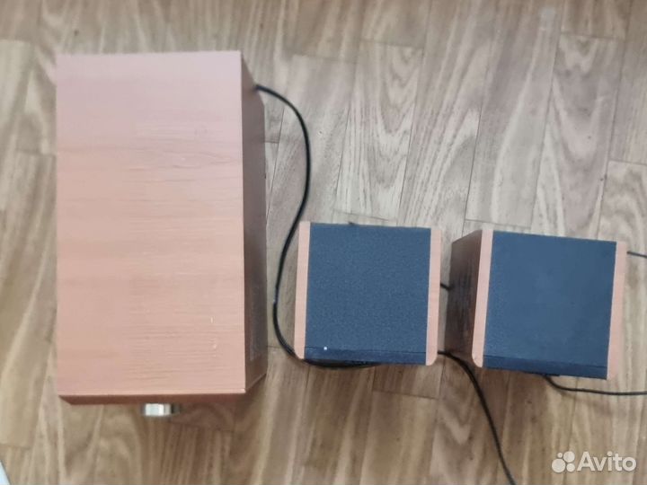 Акустические колонки