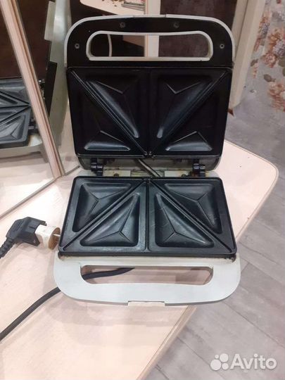 Вафельница