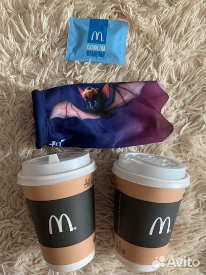 Макдональдс игрушка, стаканы от кофе, салфетка