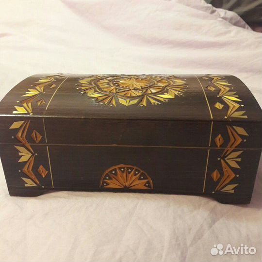 Шкатулка натуральное дерево